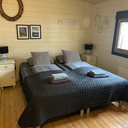 Carpe Diem, Het Ruime Chalet Met Houtkachel Nabij Wildlands Emmen Schoonebeek Ngoại thất bức ảnh