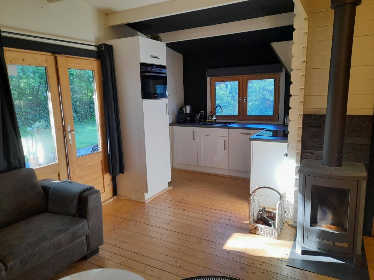 Carpe Diem, Het Ruime Chalet Met Houtkachel Nabij Wildlands Emmen Schoonebeek Ngoại thất bức ảnh
